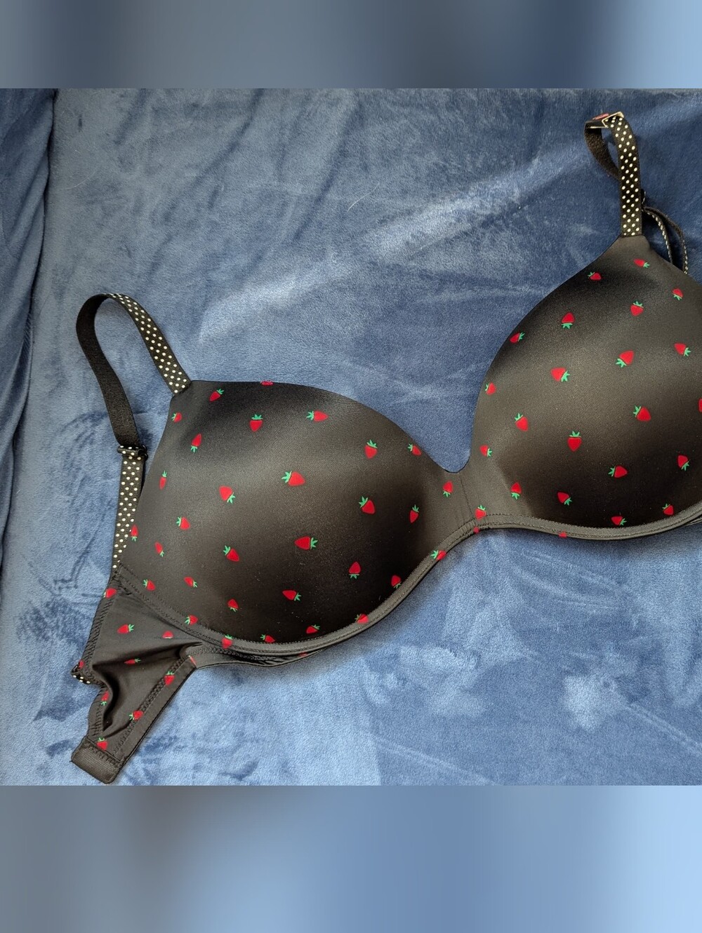Victoria's Secret Padded Black T-Shirt Bra with Strawberry Print